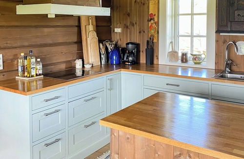 Vestre Slidre House | Spacious family cabin near Nordre Syndin