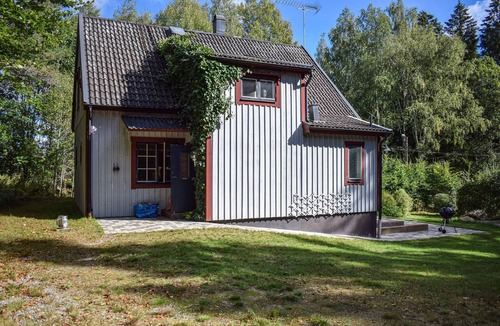 Ryd House | Spacious, family-friendly cottage in a beautiful natural location.
