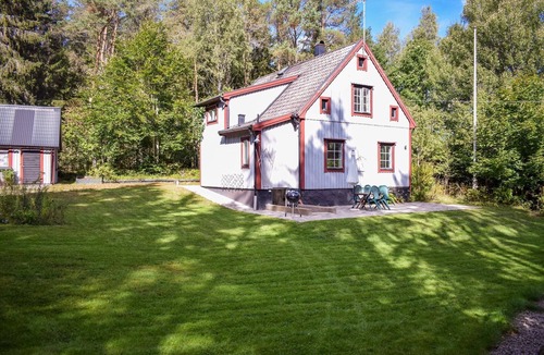 Ryd House | Spacious, family-friendly cottage in a beautiful natural location.