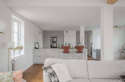Klingsta Villa | Spacious Family Villa with Pool & Spa in Djursholm