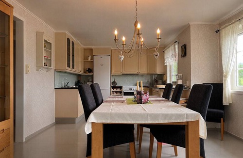 Hol House | Spacious Home in Sudndalen at the Foot of Hallingskarvet