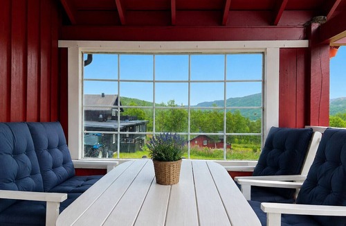Hol House | Spacious Home in Sudndalen at the Foot of Hallingskarvet