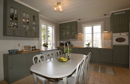 Norra Fagelas House | Spacious house in Hjo by Vättern with fantastic views | SE08044