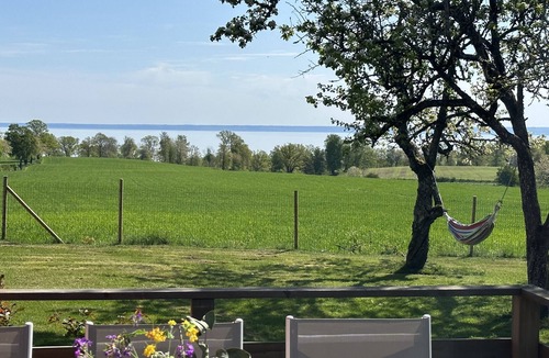 Norra Fagelas House | Spacious house in Hjo by Vättern with fantastic views | SE08044