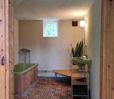 Molkom Apartment | Spacious loft with wood-burning stove, quiet and rural location