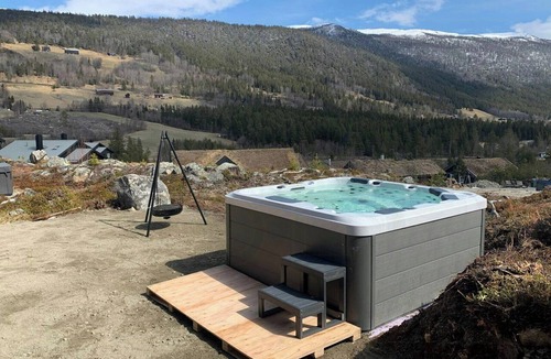 Nore og Uvdal House | Spacious log cabin near Hardangervidda