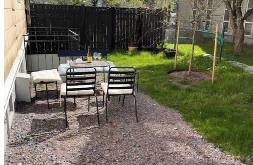 Kungsladugard Apartment | Spacious & Affordable City Stay – Sleeps 8, Private Garden