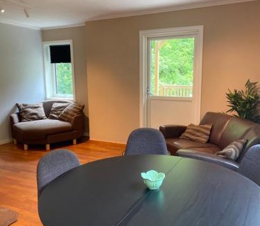 Odda Apartment | Spacious Trolltunga Apartment 1st floor, Good parking