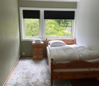 Odda Apartment | Spacious Trolltunga Apartment 1st floor, Good parking