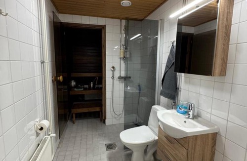 Oulu Apartment | Spacious two-room apartment with sauna in the city center and free parking