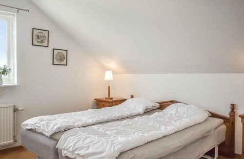 Blentarp Apartment | Spacious vacation apartment on former farm