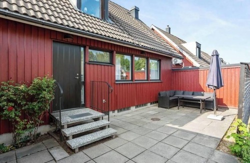 Norra Soderhamn House | Spacious villa in a quiet and child-friendly area in central Söderhamn.
