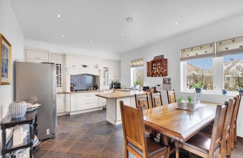 Stavanger Villa | Spacious villa with private pool, 5 bedrooms and 5 bathrooms