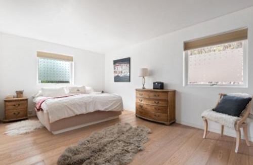 Fyllingsdalen House | Spacious villa with terrace & car charger Bergen