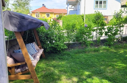 Alvsjo House | Sparkling house and garden close to city & nature