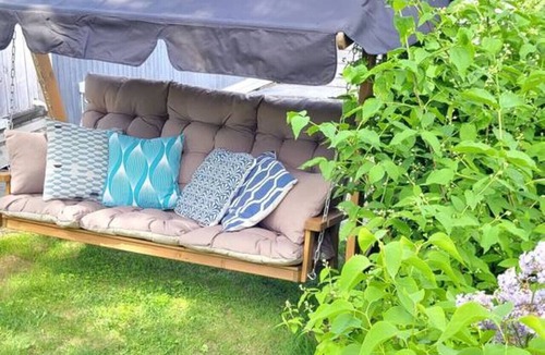 Alvsjo House | Sparkling house and garden close to city & nature