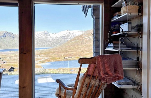 Tyinkrysset House | Spectacular cabin with view in Jotunheimen