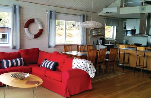 Ydre Municipality House | Spend a relaxing vacation in this vacation home and enjoy the panoramic view of Lake Sommen.