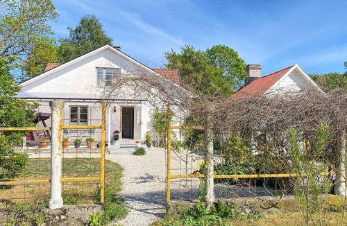 Gotland Municipality House | Spend wonderful vacations in rural surroundings
