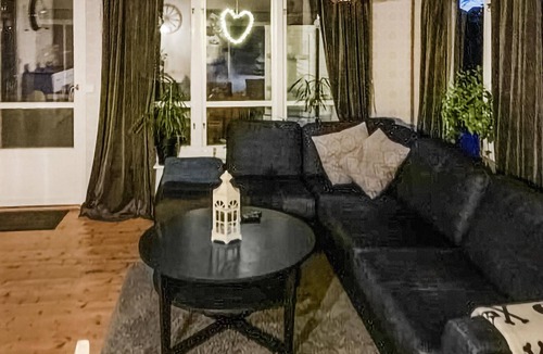 Arboga House | Spend wonderful vacation days in this house at Hjälmaren