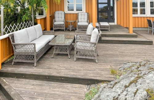 Risor House | Spend your family vacation in this rare gem in a very popular residential area in Risør.