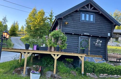 Eidsvoll Other | Stabbur Steinbekken Roost, Rustic Forest Stay, Shared Toilet, No Shower