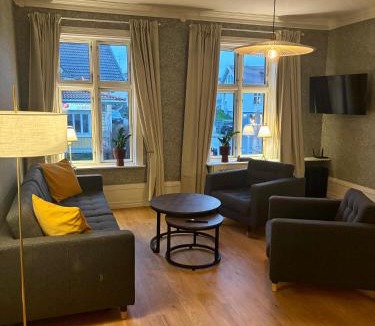 Bukten Apartment | Stad & Hav, Lägenhet i Strömstads Hjärta