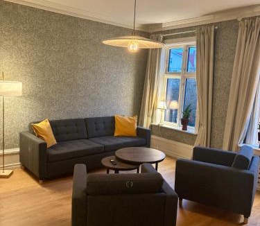 Bukten Apartment | Stad & Hav, Lägenhet i Strömstads Hjärta