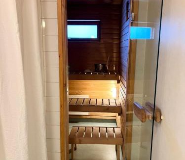 Tampere Apartment | Star of Annala - private sauna, free parking, AC and WiFi