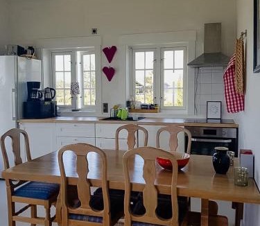 Hurdal Municipality House | Stately Cabin With Lake Mjøsa Panorama