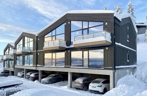 Kroderen Apartment | Stay at Norefjell, ski-in/out and panorama