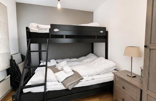 Geilo Apartment | Stay in central Geilo, 3 bedrooms, linen and towels included