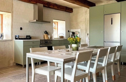 Burgsvik Apartment | Stay next to the viticulture in Hamra close to sea