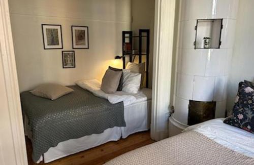 Norrmalm Apartment | Stockholm Loft Haven 3 Beds in a 1- Bedroom Gem - 917