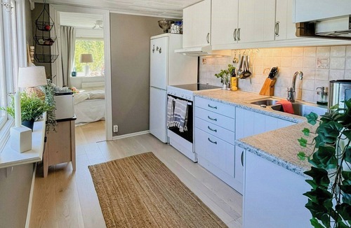 Lysekil House | Stonecutter's cottage in scenic Lysekil