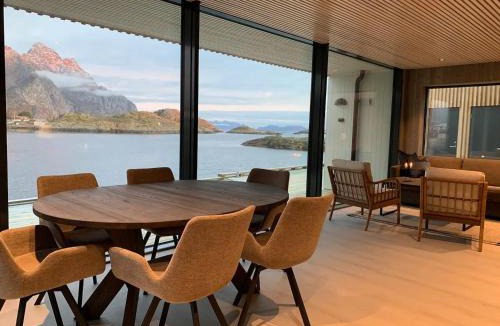 Henningsvaer Apartment | Stor moderne leilighet i Henningsvær, 70 kvm