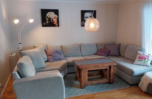 Burea House | Stor Villa Nära Nortvolt