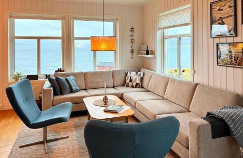 Kvalsund House | Storbukta Arctic Lodge