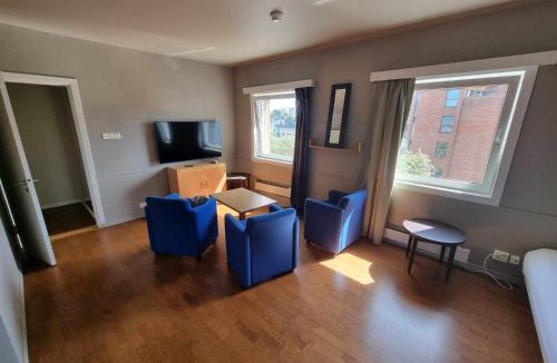 Leirvik Hotel | Stord Folkehøgskule Sommarhotell Leirvik