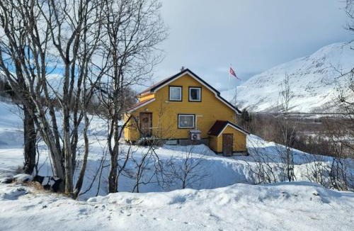 Tromso House | Stormo Cottage