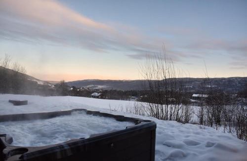 Geilo House | Stort hus med jaquzzi