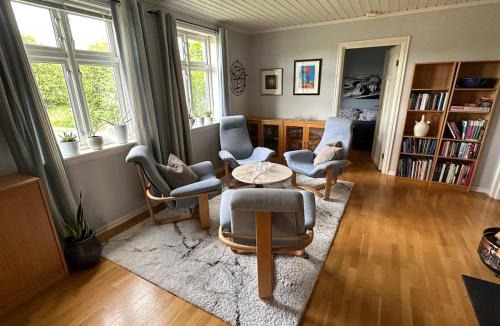 Ulefoss House | Stort hus på Fen i Ulefoss i rolige omgivelser