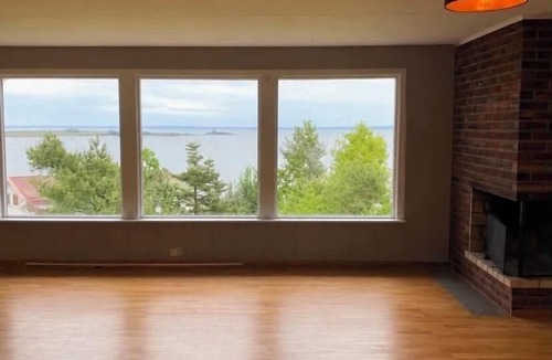 Tonsberg House | Stort sommerhus med sjøutsikt med det lille ekstra