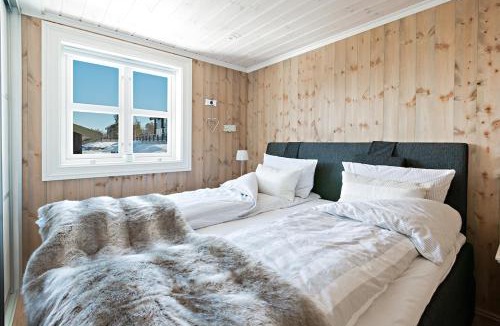 Oye Apartment | Stranda Fjellgrend 2 bedrooms and loft - 32B