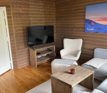 Oye Apartment | Stranda Fjellgrend 3 bedrooms - 29C