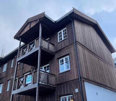 Oye Apartment | Stranda Fjellgrend 3 bedrooms - 29C