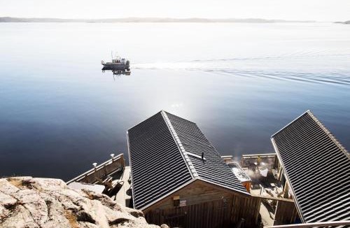 Lysekil Hotel | Strandflickornas Husen invid Havet