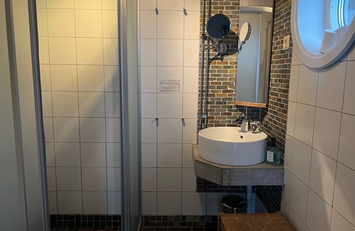 Lysekil Hotel | Strandflickornas Husen vid Havet