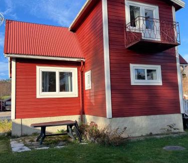 Jarvso Villa | Strandvägen 6A Ragnhild