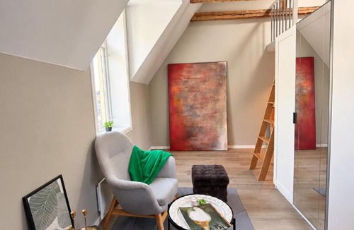 St. Hanshaugen Apartment | Studio by Chimera